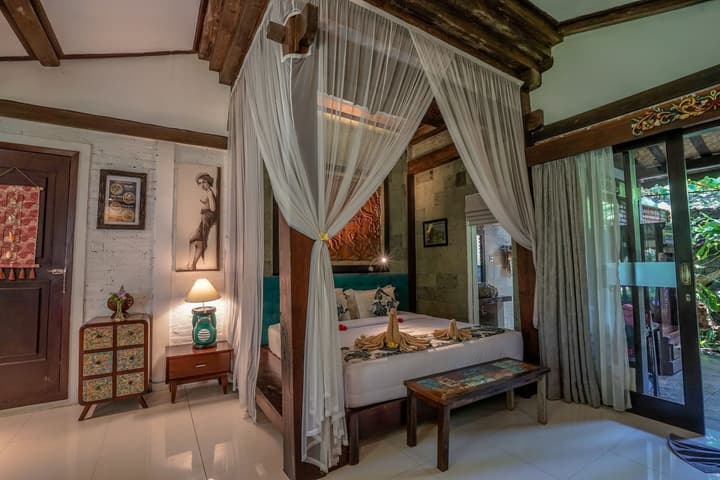 KTS Balinese Villas