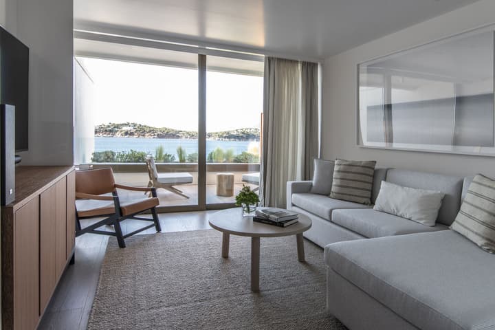 Four Seasons Astir Palace Hotel Athens