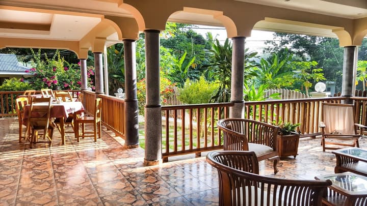 Bernique Guest House