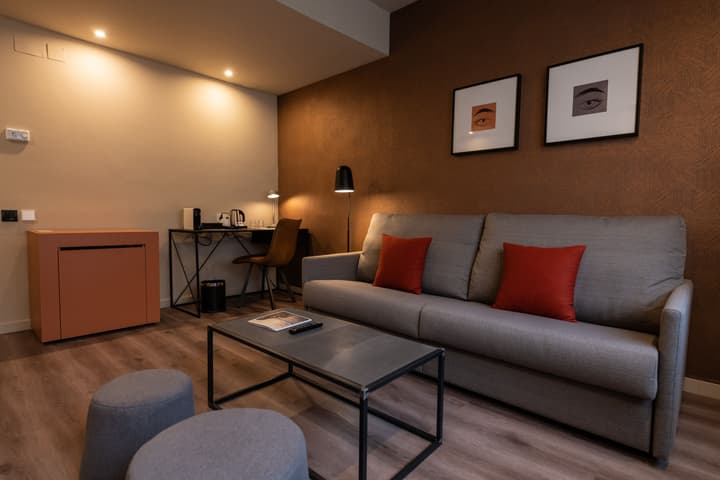Atenea Rekord Suites Barcelona