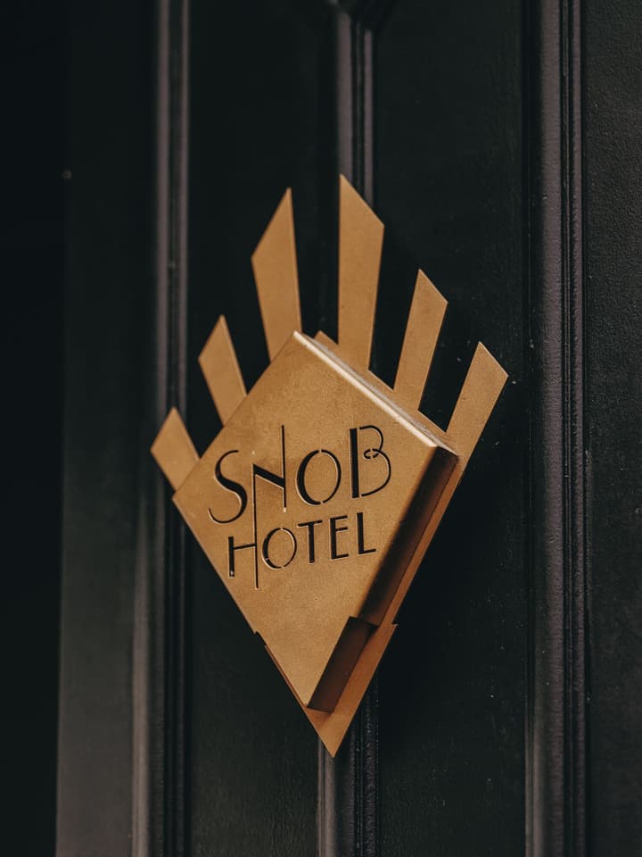 Snob Hotel