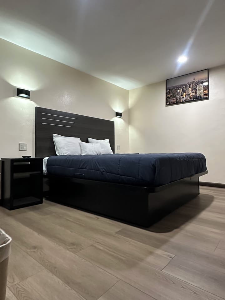 Del Aire Inn LAX