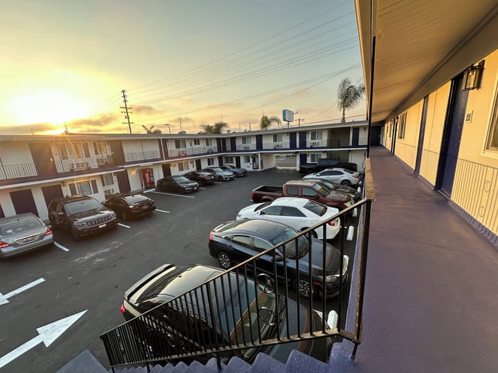 Del Aire Inn LAX