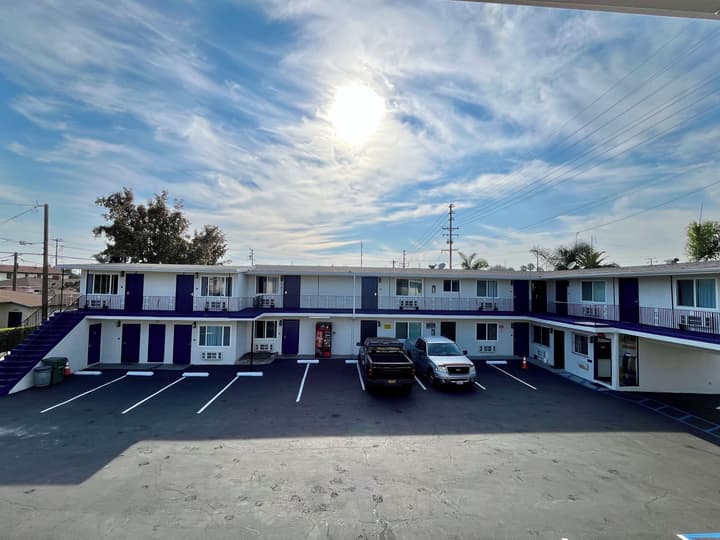 Del Aire Inn LAX