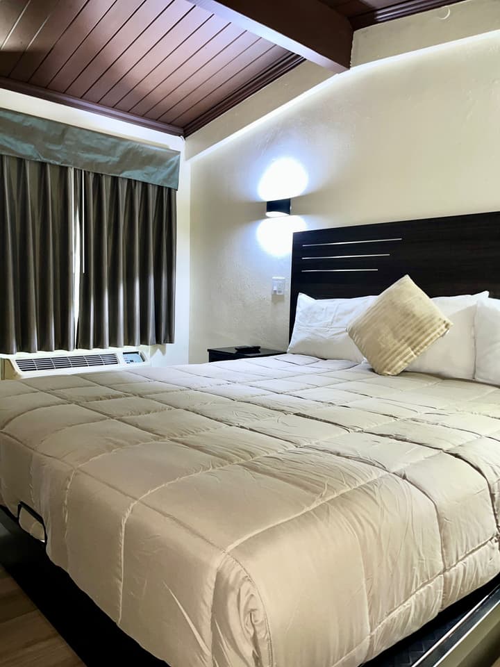 Del Aire Inn LAX