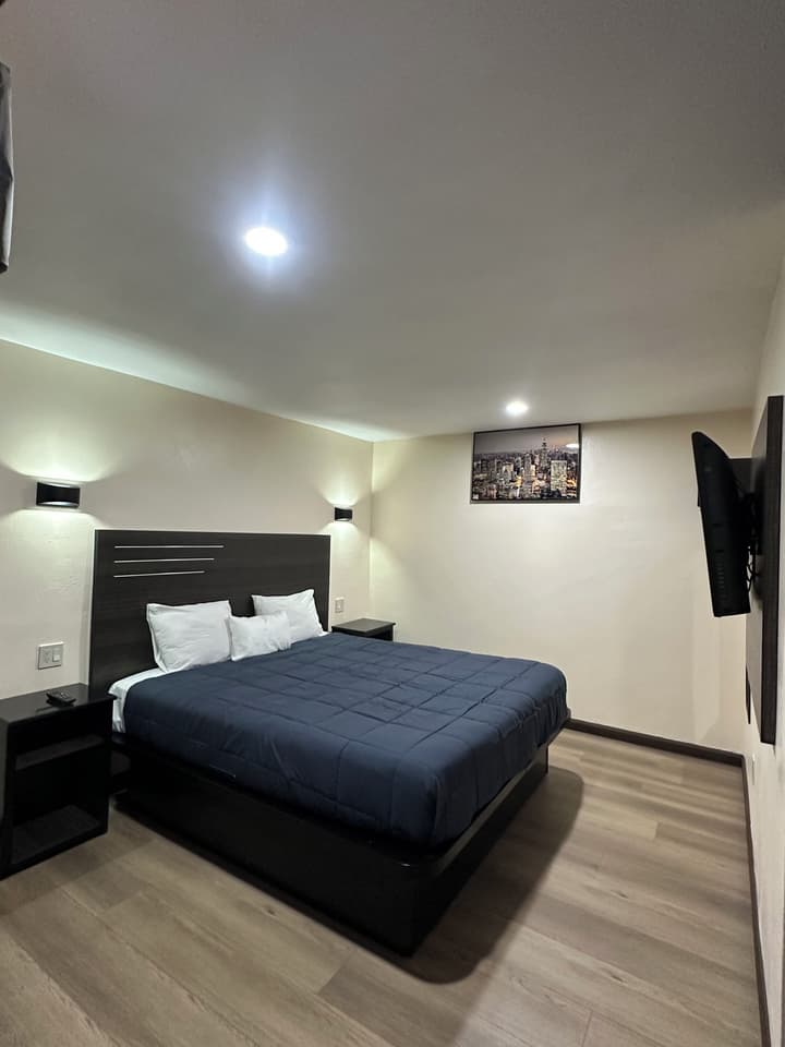 Del Aire Inn LAX