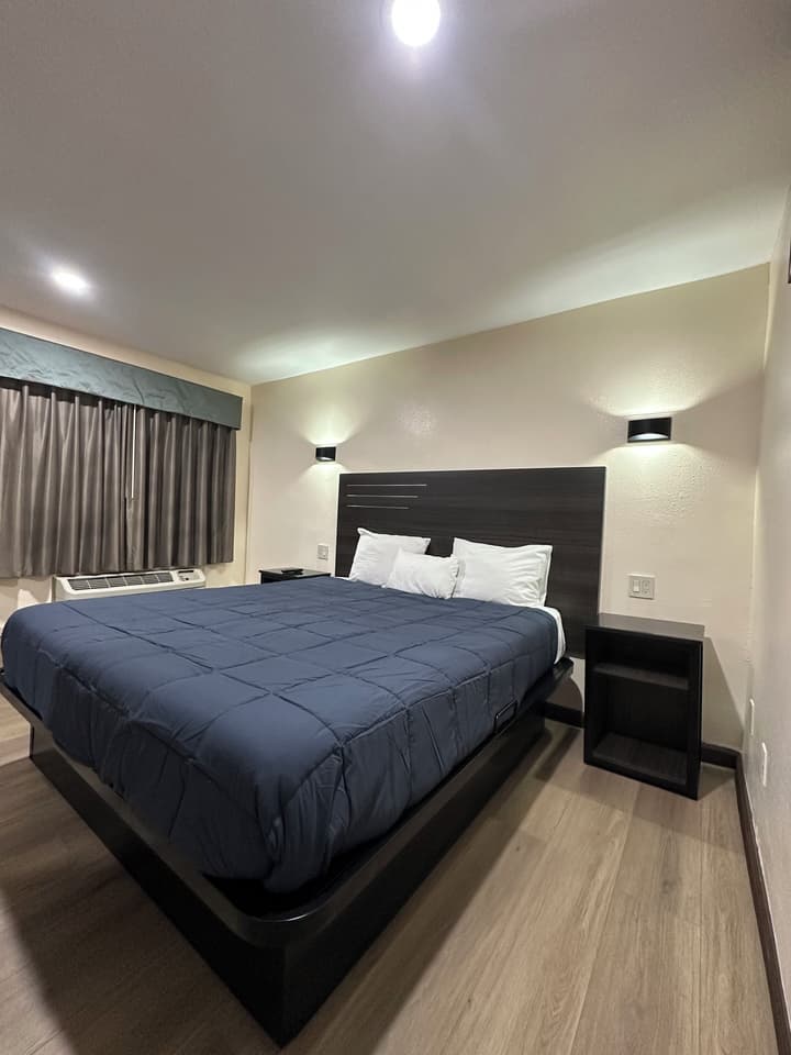 Del Aire Inn LAX