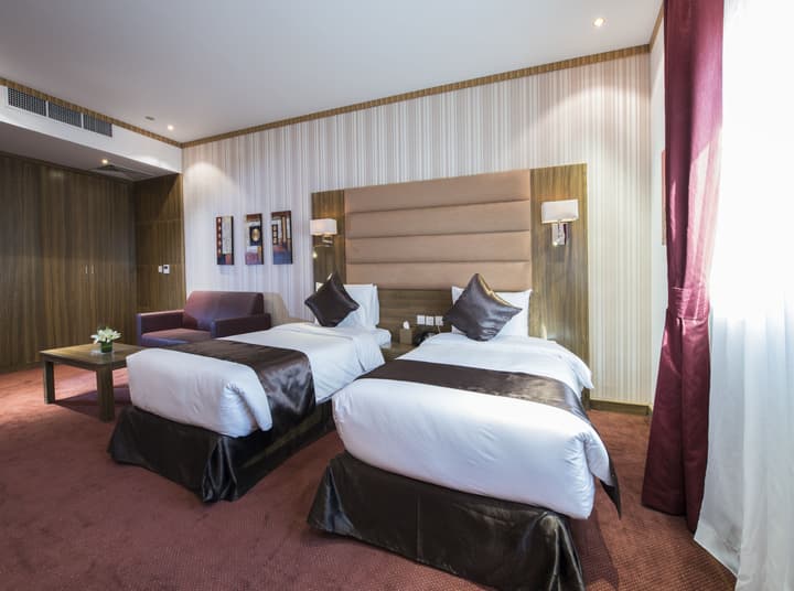 Royal Tulip Hotel, Dubai