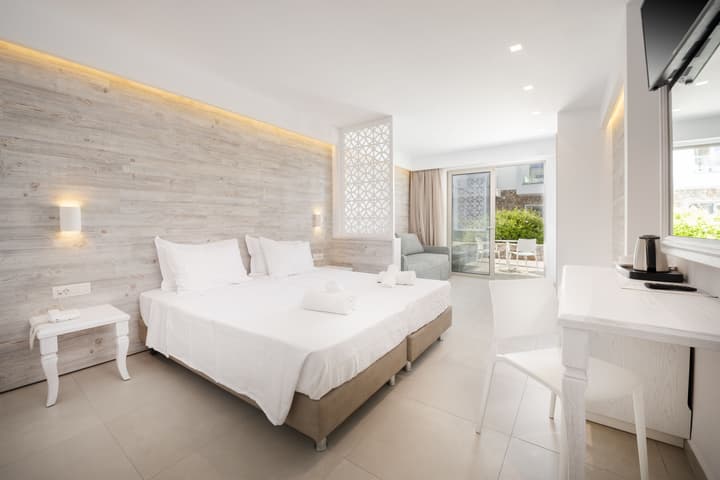 Apollon Windmill Hotel