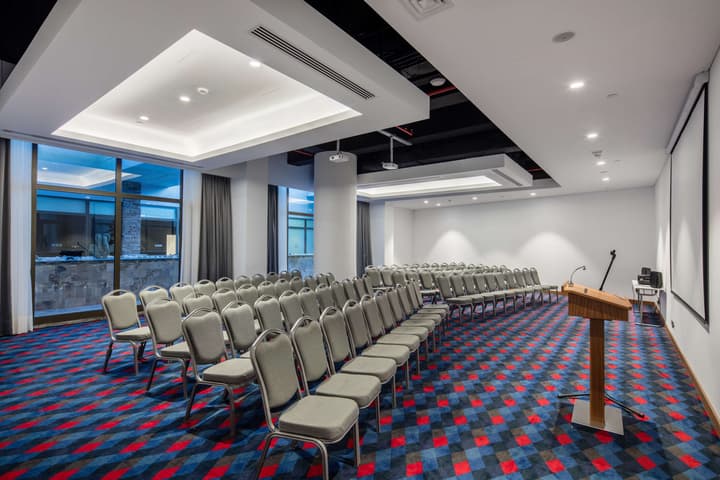 Hampton by Hilton Izmir Aliaga