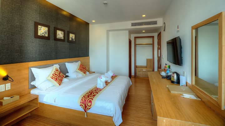 Orussey One Hotel & Apartment