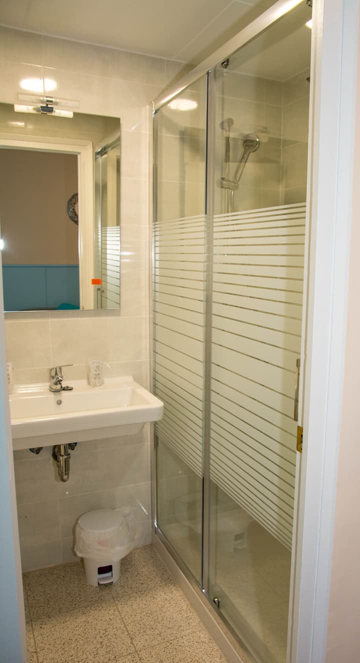 Hostal Emporda