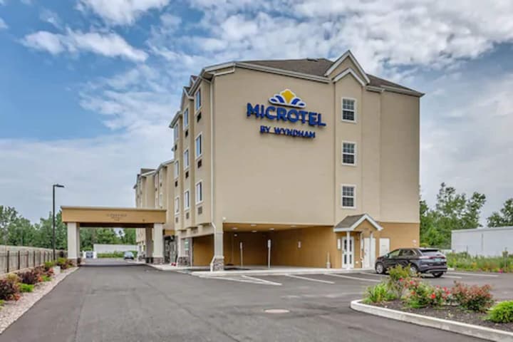 Microtel Inn & Suites by Wyndham Niagara Falls