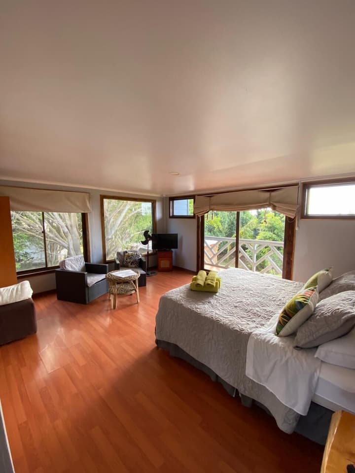 Hotel Uka Mana