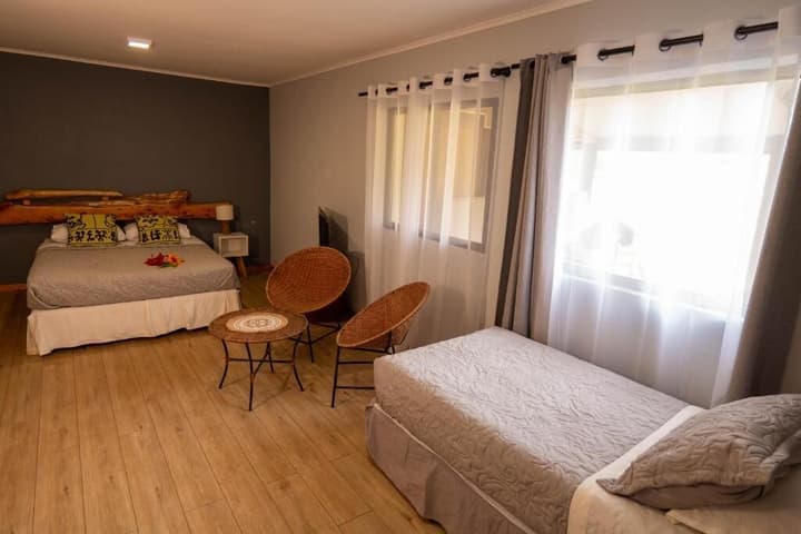 Hotel Uka Mana