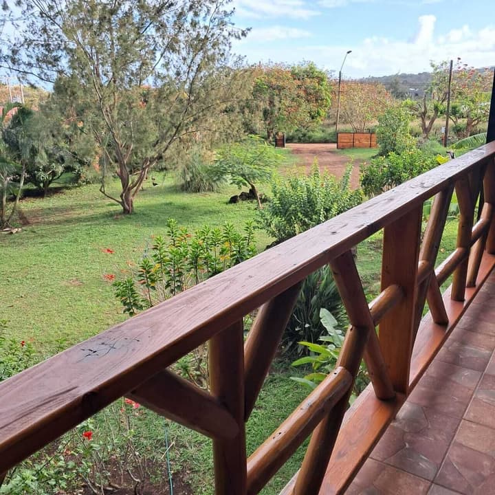 Hotel Uka Mana