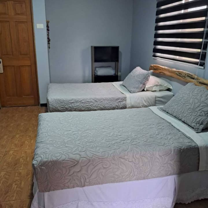 Hotel Uka Mana