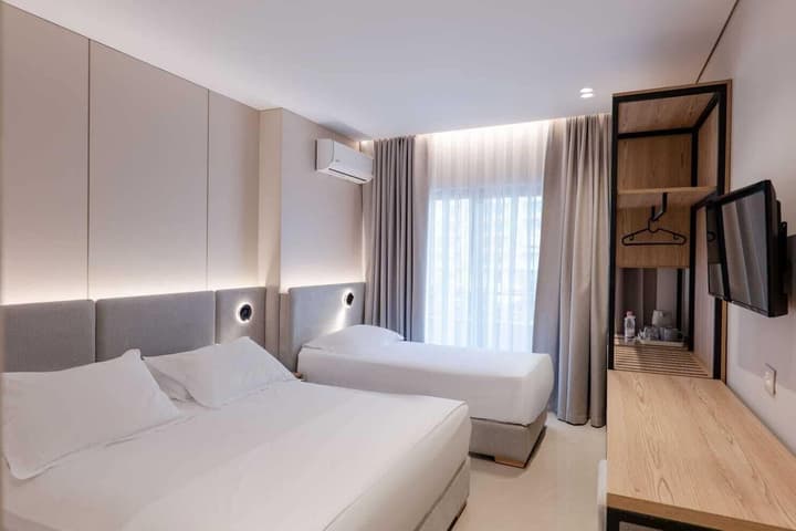 Hotel Mediterrane
