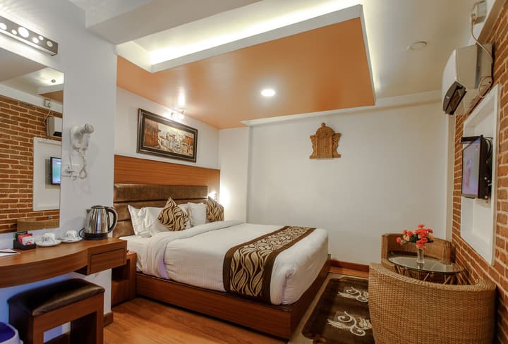 Hotel Shreesu