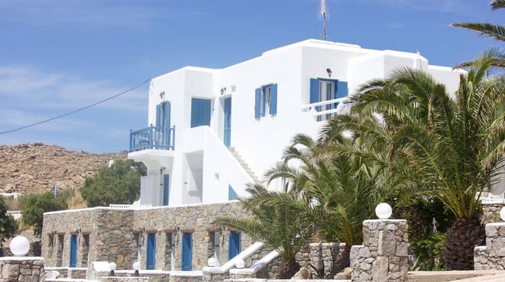 Anixi Hotel