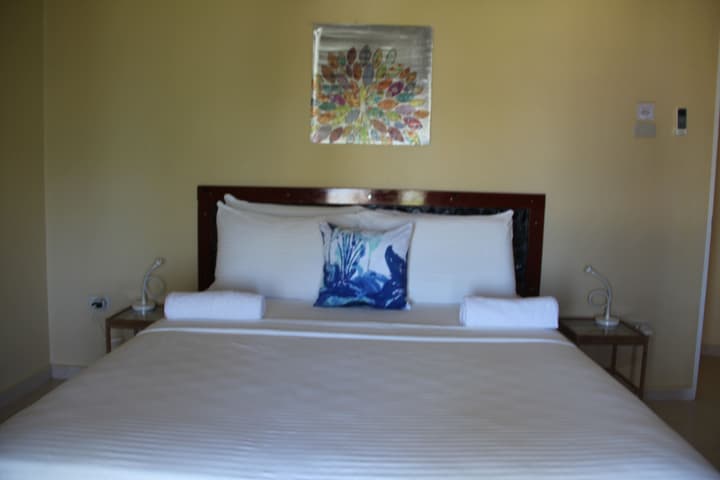Reef Beach Resort