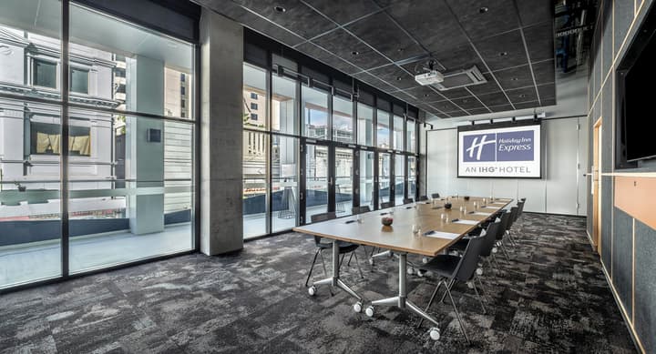 Holiday Inn Express Adelaide City Centre by IHG