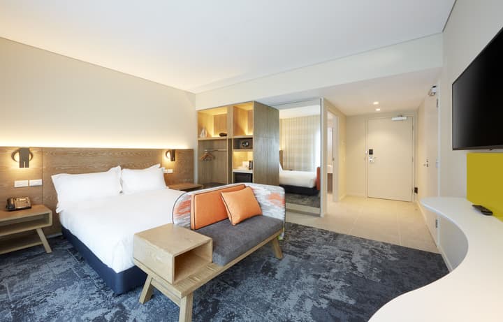 Holiday Inn Express Adelaide City Centre by IHG