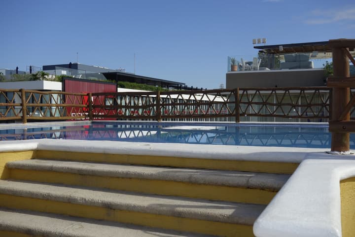 Las Palmas Condominios