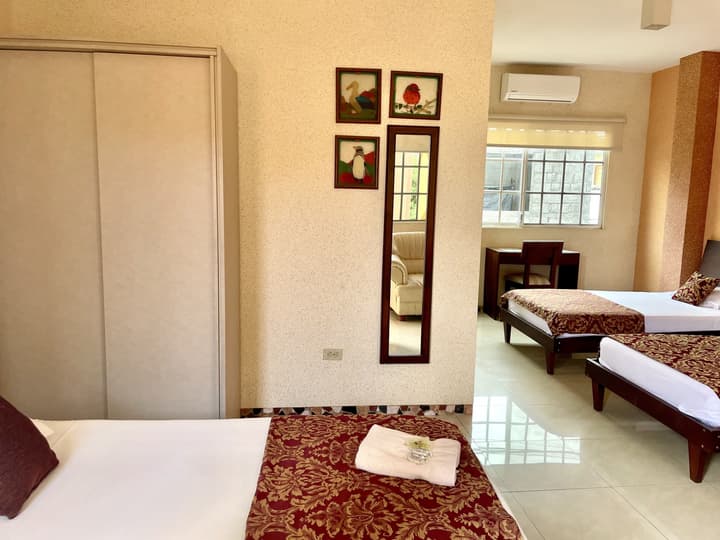Hotel Katarma Galapagos