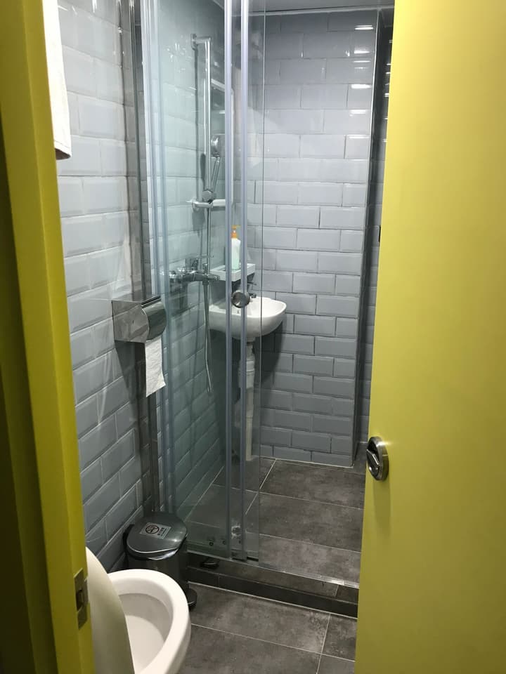 Check Inn HK - Hostel
