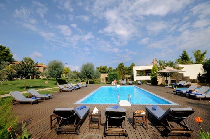 Sani Polyastron Hotel & Spa