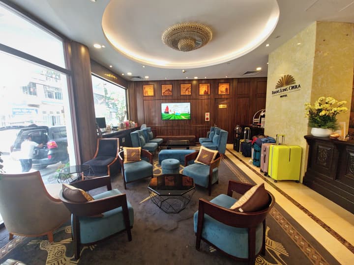 Thang Long Opera Hotel