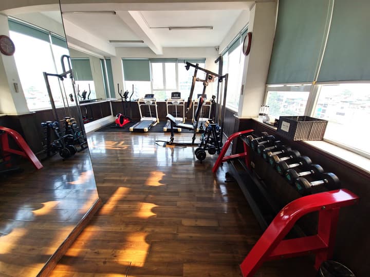Thang Long Opera Hotel