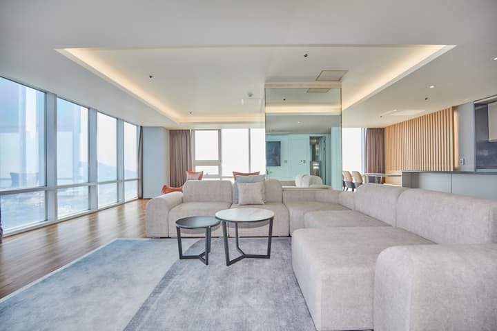 Kolon Seacloud Hotel