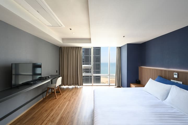 Kolon Seacloud Hotel
