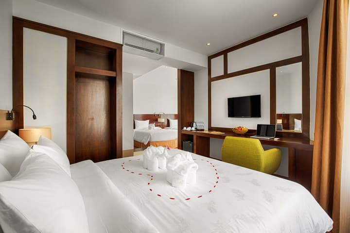 Sofia Suite Hotel & Spa Da Nang - 01 Draught Beer and 20-minute Spa per Room