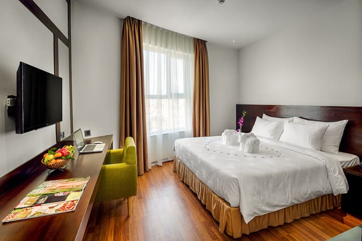 Sofia Suite Hotel & Spa Da Nang - 01 Draught Beer and 20-minute Spa per Room
