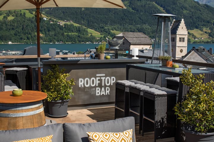 TWO TIMEZ - Boutique Hotel
