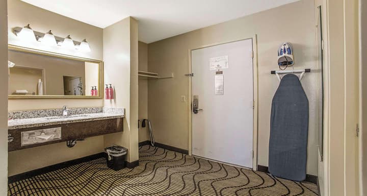 SureStay Plus Hotel by Best Western Sacramento North