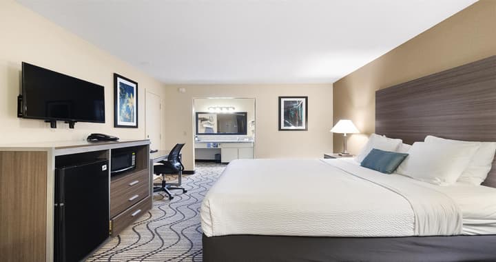 SureStay Plus Hotel by Best Western Sacramento North