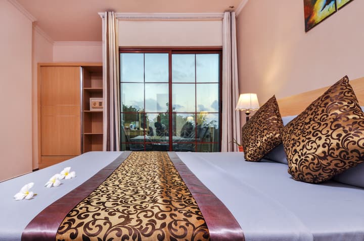 Triton Beach Hotel & Spa