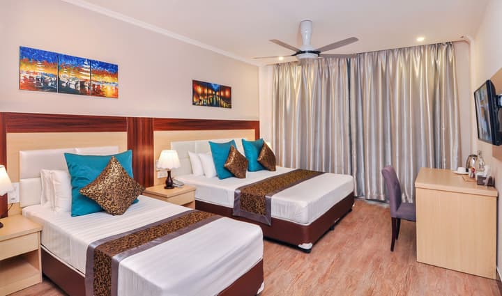Triton Beach Hotel & Spa