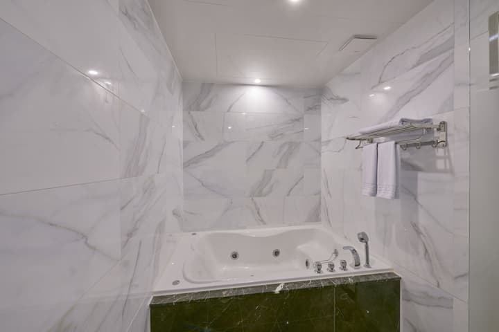 Madrid Hotel Gwangju