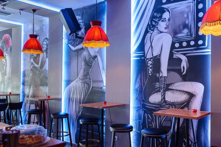 Hotel Lux