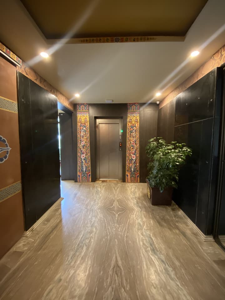 Khamsum Inn