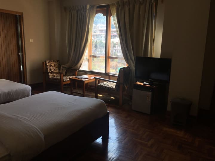 Khamsum Inn