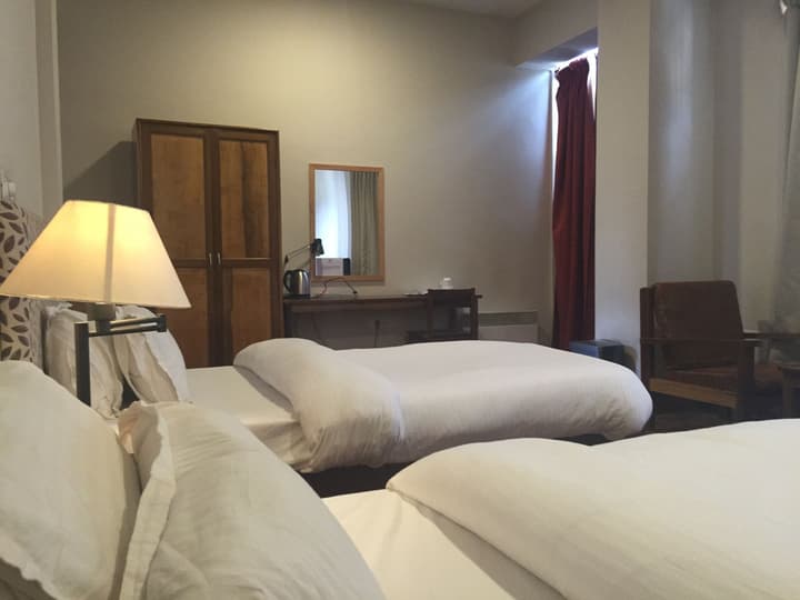 Khamsum Inn