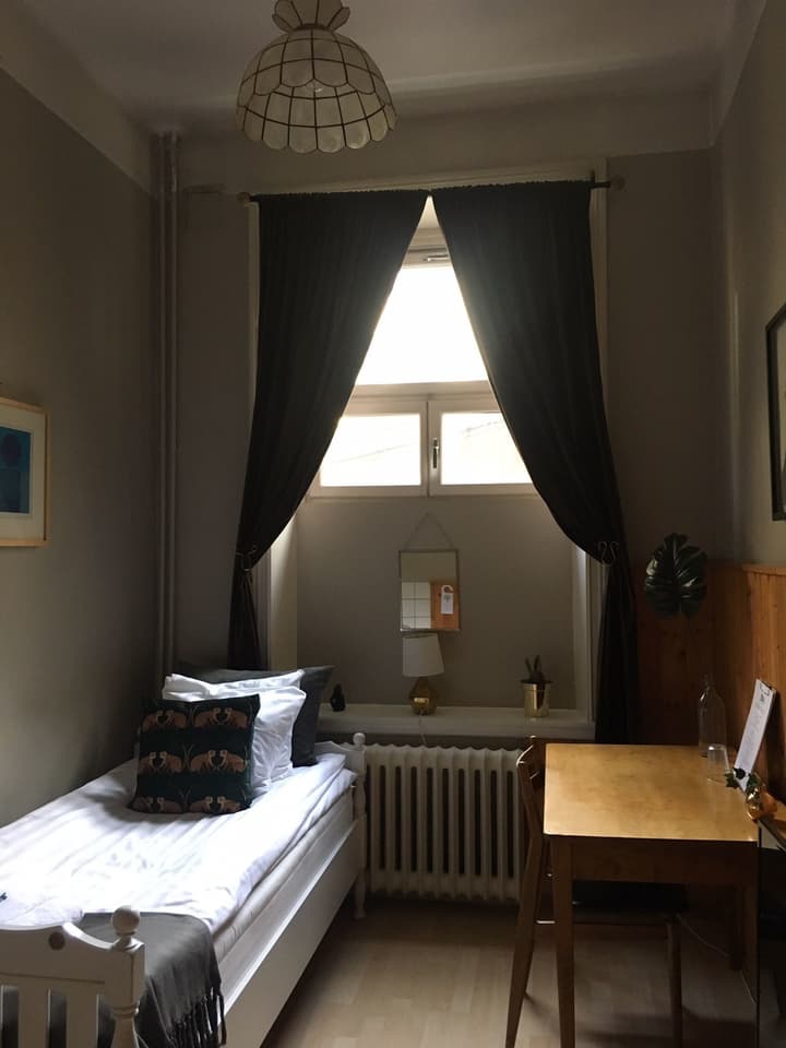 Morris Hotel