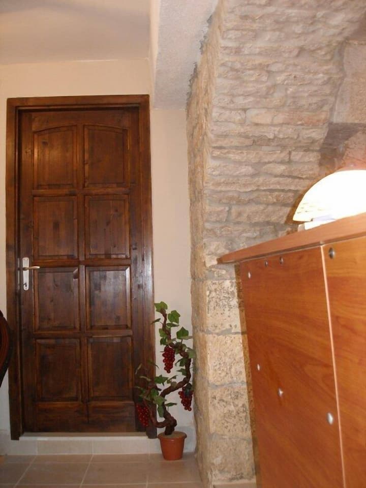 Carol Rooms