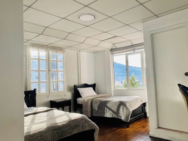 Hotel Muros Quito